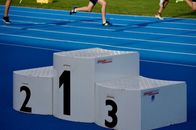 Życie po karierze i głośne nazwiska: Od emerytur olimpijskich po fenomeny popkultury sportowej.